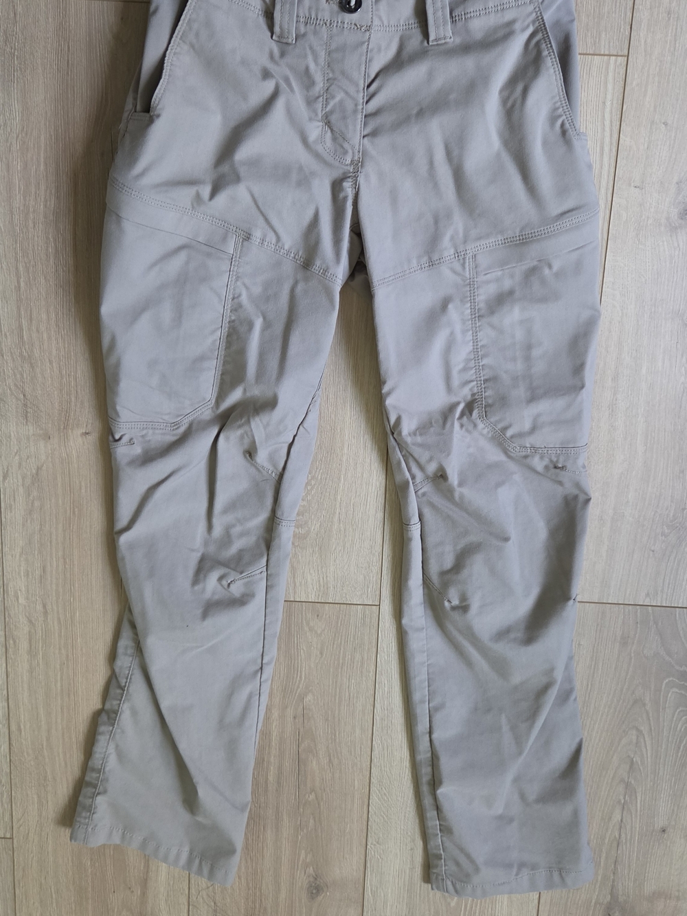 5.11 Cargo Pants in Gray Size 2 Regular